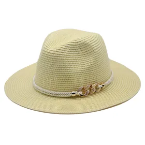 Chapeau de Paille Femme Été Anti-UV Fedora Plage Chapeau avec Élégante Chaîne Décoration