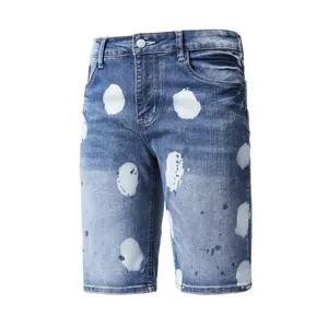 Men's splatter print stretch denim shorts summer casual five-point blue jeans detail.