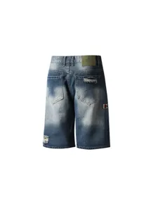Pantaloncini in denim blu strappati da uomo, vestibilità ampia baggy, shorts casual streetwear.