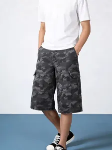 Pantaloncini cargo mimetici casual da uomo, comodi pantaloni multitasche alla moda.