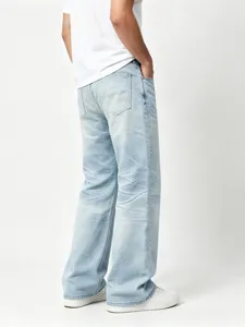 Pantaloni Jeans da Uomo Casual Lavaggio Blu Chiaro Gamba Dritta in Cotone Denim con Effetto Baffo Streetwear Stile Quattro Stagioni