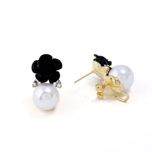 Modische schwarze Rosenblüten Perlen Ohrstecker mit funkelnden Strasssteinen und gold Metall.