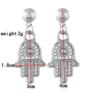 Silberfarbene Hamsa Hand Ohrringe mit Maßen, modischer und leichter Damenschmuck.