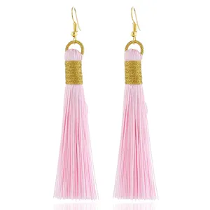 Lange rosa Quasten Ohrringe mit goldenen Details, elegante bohemian Stil Schmuck.