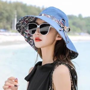 Damen Mode Baumwolle Sonnenhut Elegant Blumenmuster Fischerhut Outdoor Strand Anti-UV Breite Krempe Glockenhut mit Schleife Deko