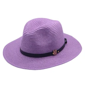 Stilvoller lila Strohhut Damen Sommer Strand Sonnenschutz Fedora Hut mit Metall M neu