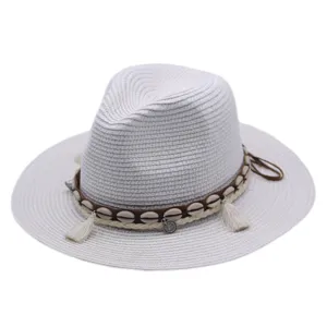 Sommer Stroh Fedora Hut mit Muscheln Quasten und geflochtenem Band fuer Damen Sonnenschutz.