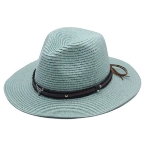 Mintgrüner Strohhut Fedora mit braunem Lederriemen Detail, ideal für den Sonnenschutz im Sommer.