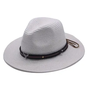 Details zum Sommer Strohhut für Damen, geflochtener Panama Fedora mit Lederband und Stierkopf.
