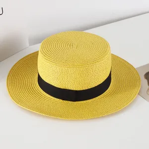 Gelber Strohhut Damen Sommer Flacher Oberteil Breiter Rand Sonnenhut mit schwarzem Band Strand