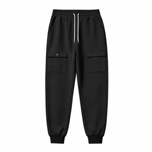 Herren schwarze gefütterte Cargohose sweatpants warme lose Freizeithose Detailansicht.