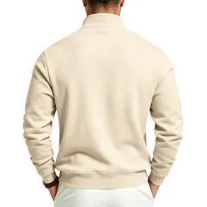Sudadera de hombre casual con felpa cuello alto vista trasera detalle, beige liso.
