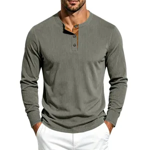 Men's retro long sleeve ribbed Henley shirt with contrast placket casual top for autumn.