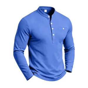 Blaues Langarm Henley Shirt Detailansicht mit Stehkragen und geknöpfter Knopfleiste.