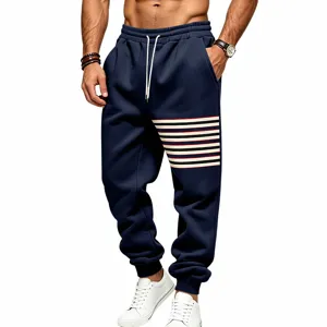 Zware casual streetwear sweatpants voor heren met streepjespatroon en wit trekkoord.