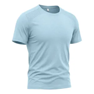 Hellblaues Herren Kurzarm Sport T-Shirt mit Mesh Raglan Schultern atmungsaktives Oberteil