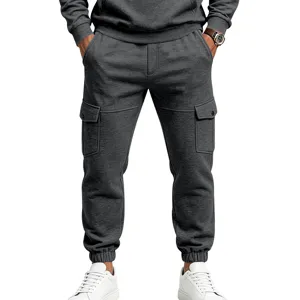Men's fleece lined cargo sweatpants casual winter warm thick trousers with pockets.