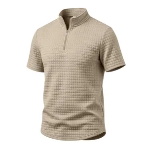 Ανδρικό casual χακί καρό jacquard κοντομάνικο t-shirt με μισό φερμουάρ και όρθιο γιακά.