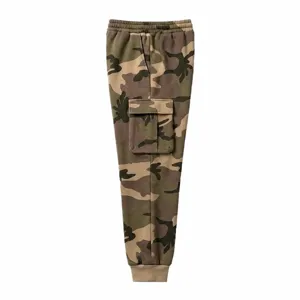 Men's tactical camouflage fleece cargo sweatpants, stylish outdoor loose casual joggers.