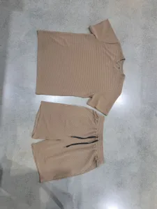 Men's Summer Textured Short Sleeve T-Shirt and Shorts Casual Two-Piece Set Khaki