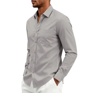 Camisa de hombre manga larga elástica business casual de color liso con botones detalle.