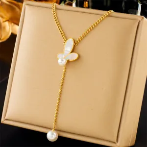 Gold stainless steel Y-shaped necklace featuring mother-of-pearl butterfly and pearls.