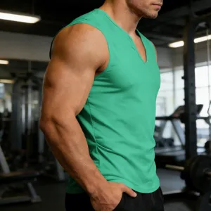 Men's green V-neck sports fitness tank top, breathable quick-drying sleeveless gym vest.