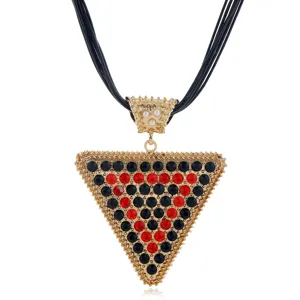 Exaggerated Alloy Rhinestone Artificial Pearl Leather Cord Bib Necklace Geometric Statement Collar Jewelry For Women