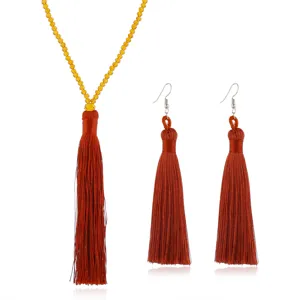 Kristall Perlen lange Kette und Quasten Ohrringe Set, elegante rote Seidenquasten Schmuck.
