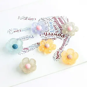 Glitzernde Harz Blumen Detail für DIY Ohrringe und handgemachte Schmuck Teile.