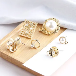 Retro barok DIY legering oorbellen met parels, gouden holle sieraden bevindingen voor handwerk.