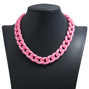 Grosse rosa Acrylketten Halskette, auffälliger Bonbon Farbe Statement Schmuck für Damen.