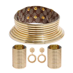 Conjunto de joyas etnicas doradas de 4 piezas collar gargantilla pulsera pendientes