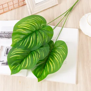 Feuille de pothos artificielle monstera fausse plante verte decoration interieure detail
