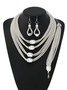 Europäische amerikanische Mode Metall mehrschichtige Kette Statement Halskette Ohrring Set
