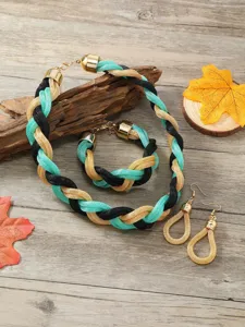 Bohemien geflochtene Twist Halskette Armband Ohrringe Set mit schwarz grün gold Mesh Design Damen.