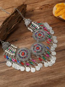 Böhmische Vintage mehrschichtige geschnitzte Münz Quaste Halskette ethnische Mode Schmuck Damen
