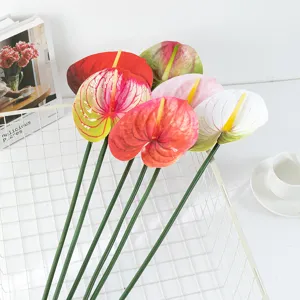Fiori artificiali anturium in plastica fiori finti per decorazione casa matrimonio foto.
