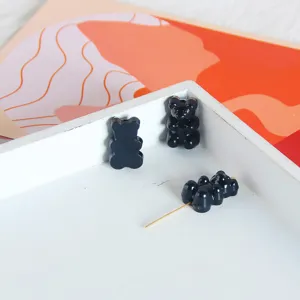 Perline di acrilico orsetto nero ciondoli gioielli DIY e accessori per orecchini artigianali.
