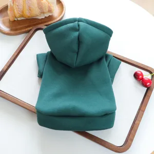Solid color pet hooded sweatshirt detail, warm and comfortable for small dogs and cats.
