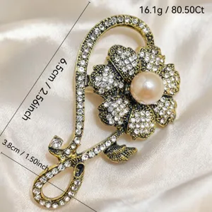 Vintage gold-toned rhinestone pearl flower brooch elegant lapel pin dress jewelry