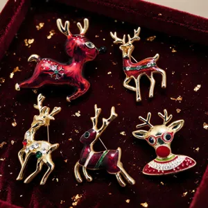 Broche Renne de Noël Epingle Alliage Email Strass Cerf Broche pour Fête Vêtements Accessoires Nouvel An Cadeau Unisexe Bijoux