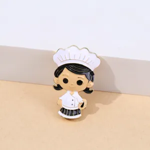 Broche mignonne de dessin animé chef fille en émail, artisanat d'huile d'égouttage d'alliage, chic.
