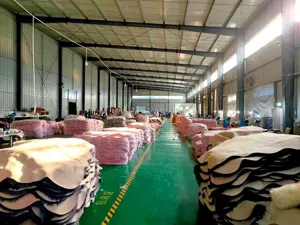 Faux sheepskin plush rug factory bulk stock long fur fluffy floor mat for home decor bedroom.