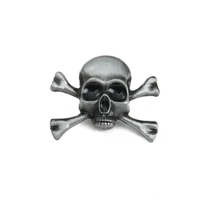 Spilla distintivo teschio e ossa incrociate in lega vintage accessorio moda gotico per Halloween.