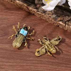 Vintage retro insect brooch pin featuring detailed beetle and bee design for women fashion jewelry.