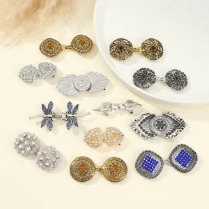 Fibbia Vintage con Strass per Pelliccia di Visone Fermaglio Decorativo in Lega per Donna Accessori di Abbigliamento di Alta Gamma