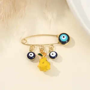 Broche Épingle de Sûreté Œil Maléfique Dorée avec Pendentif Fruit Mode Bijoux
