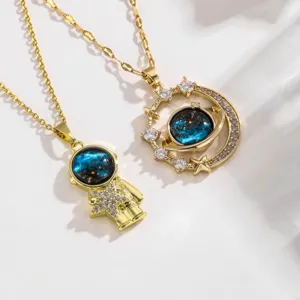 Exquisite astronaut planet pendant necklace, trendy space themed clavicle chain jewelry.