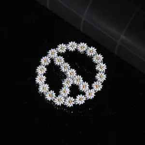 Cute daisy flower peace sign brooch pin, elegant white enamel metal jewelry accessory for women.